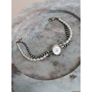 Preowned 3C 925  Sterling Silver Faux Pearl Dainty Dial Watch Working